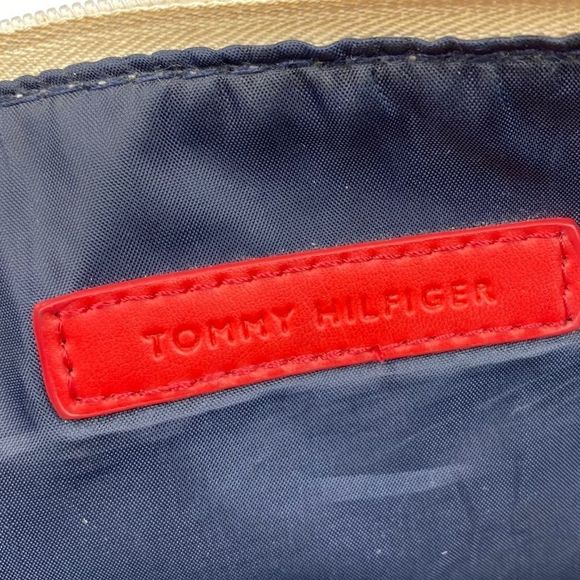 Tommy Hilfiger red striped canvas cosmetics bag - Picture 7 of 10